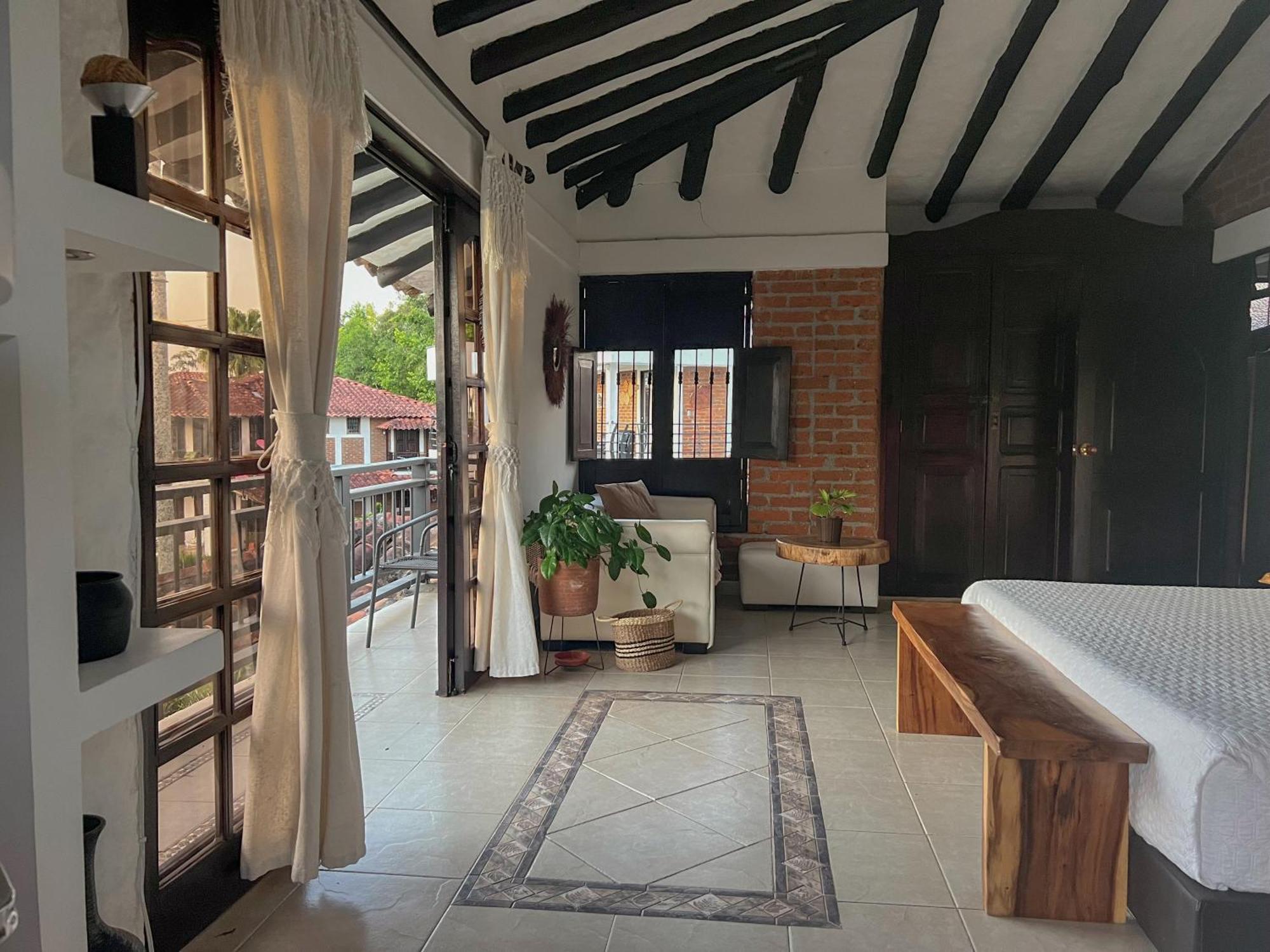 Hotel Casa Nostra, Mariana 3*