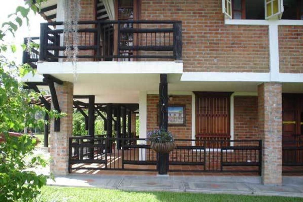 Casa Nostra, Mariana
